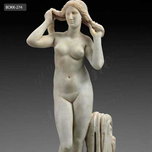 famous roman venus sculpture