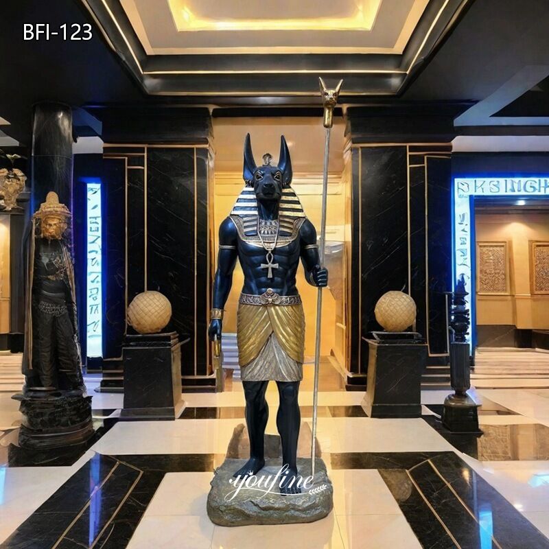 anubis statue