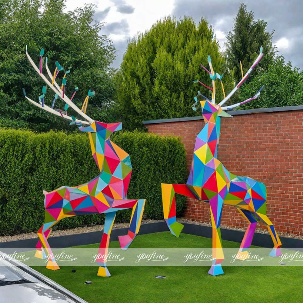 서울대공원 홍보대사 김앤트의 붉은사슴 드로잉, image size:1000x1000