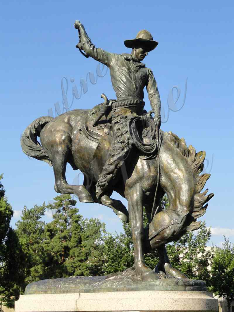 Estatua de bronce de vaquero Remington Bronco Buster a la venta